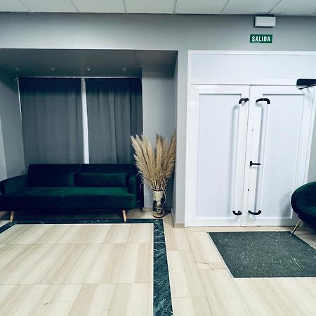 Hostel 165 马德里 外观 照片