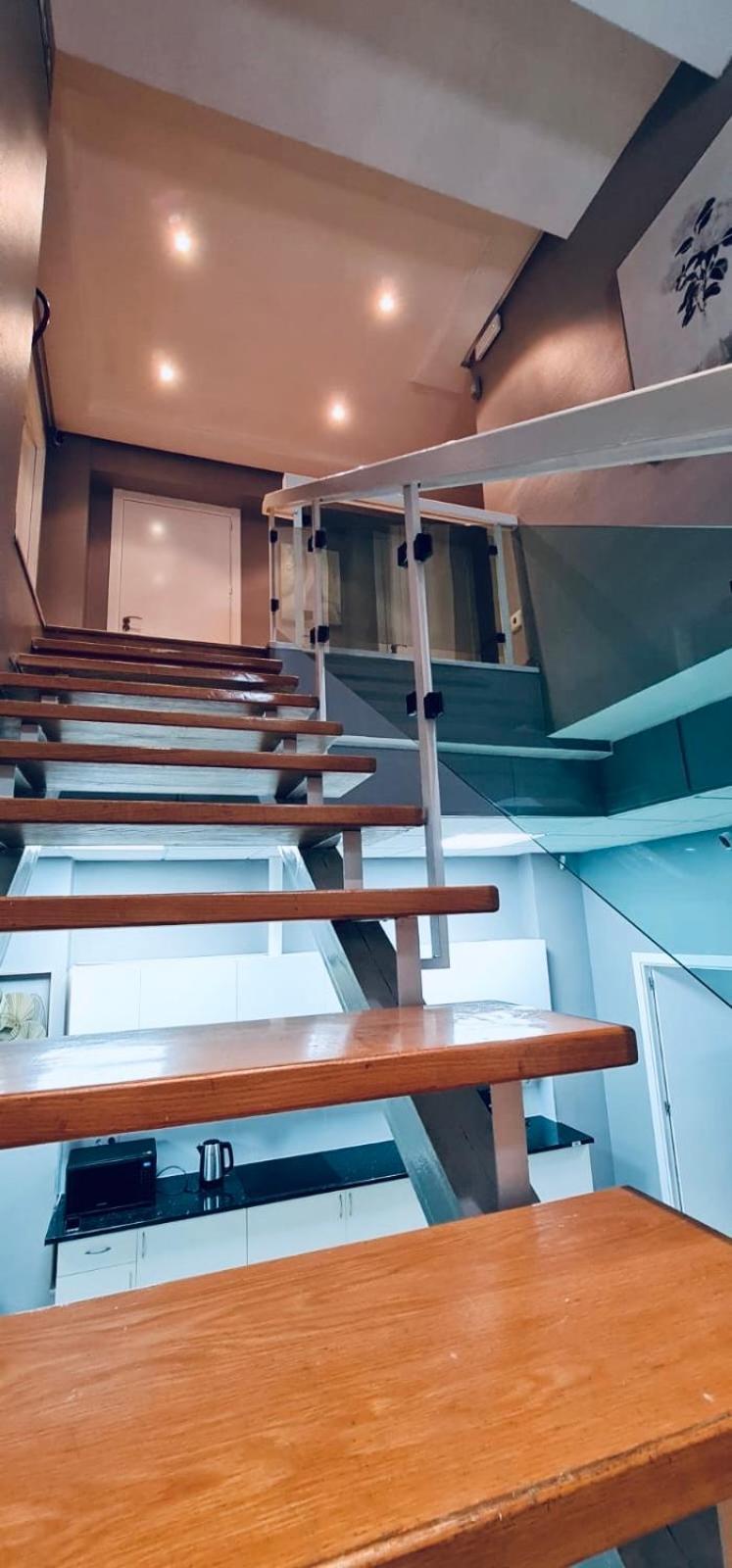 Hostel 165 马德里 外观 照片