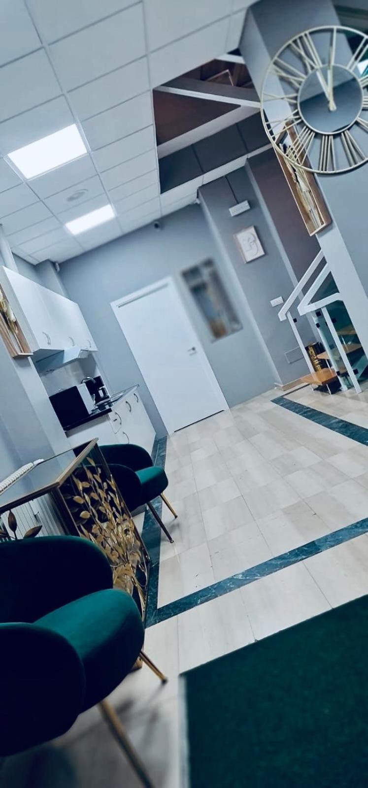 Hostel 165 马德里 外观 照片